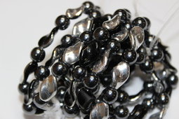 Spiral 14x9 mm & round beads 8 mm shine/silver