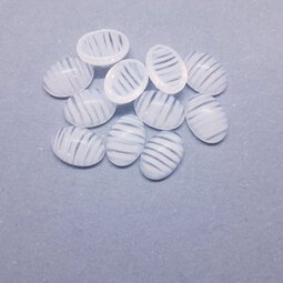 Cabochon 14x10 mm shine